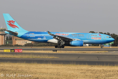 B-8981 Airbus A330-200 Capital Airlines Sydney Airport YSSY 04.01-20